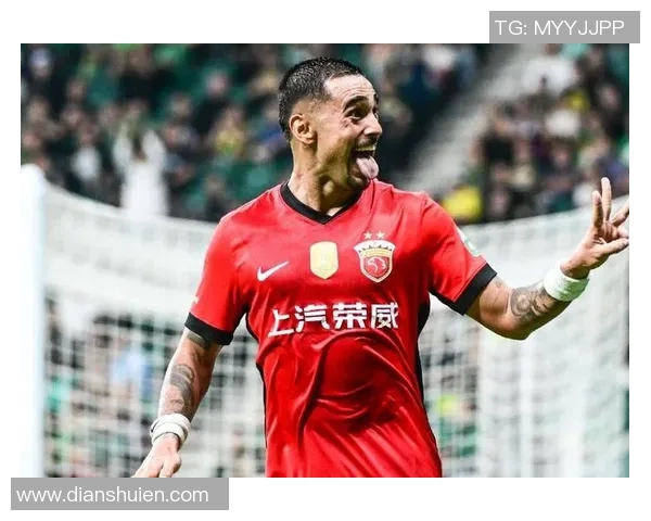 上海足球队以54分稳居精英赛积分榜首位争夺冠军形势明朗 上海足球队以54分稳居精英赛积分榜首位争夺冠军形势明朗