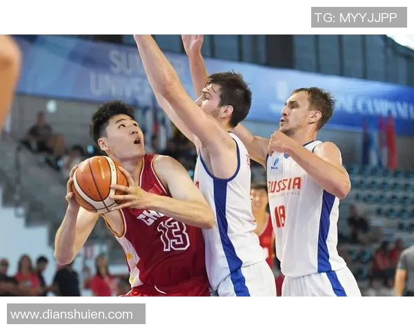 成都篮球队的速度之美:探索快速进攻与团队协作的完美结合 成都篮球队的速度之美:探索快速进攻与团队协作的完美结合