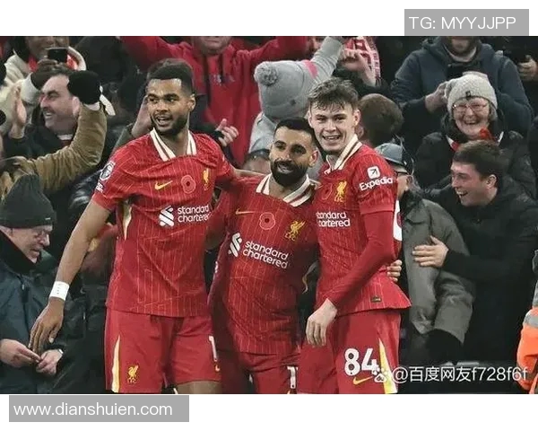 重庆足球队荣登足球战术排行榜第四名展现强大实力与潜力 重庆足球队荣登足球战术排行榜第四名展现强大实力与潜力